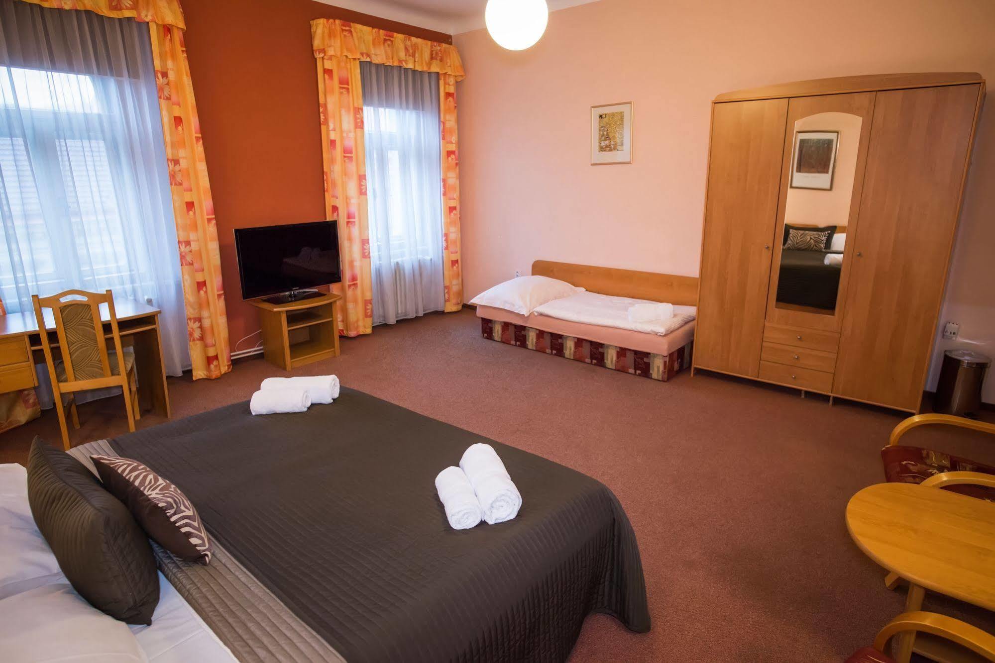 Hotel City Bell Prague Exterior photo